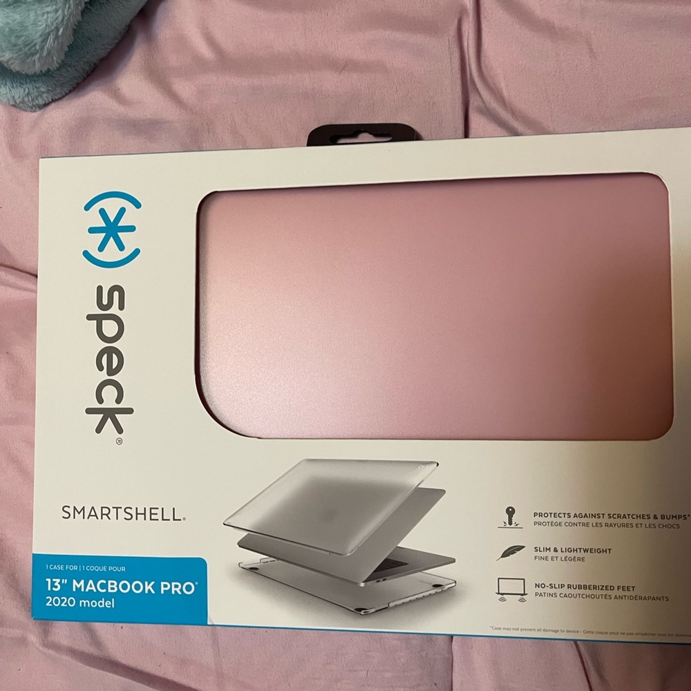 Speck MacBook Pro 13” Case for 2020 model